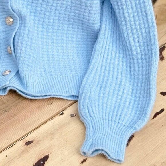 Sweet Baby Blue Cropped Cardigan Scallop Hem - Picture 5 of 5